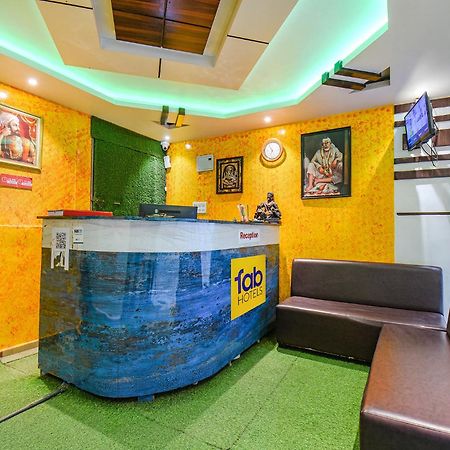 Fabexpress 4 Star Executive - Nr World Trade Center Hotel Пюн Екстериор снимка